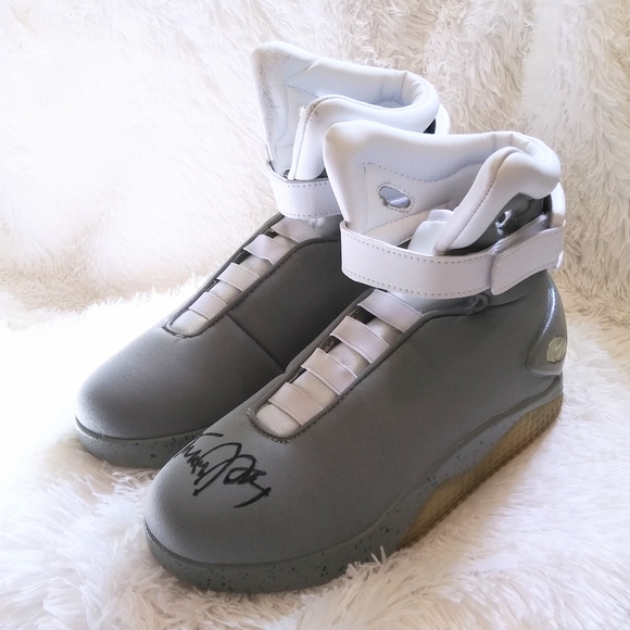 Michael J. Fox Autographed Back to the Future 2 Shoes - Picture 2 of 8